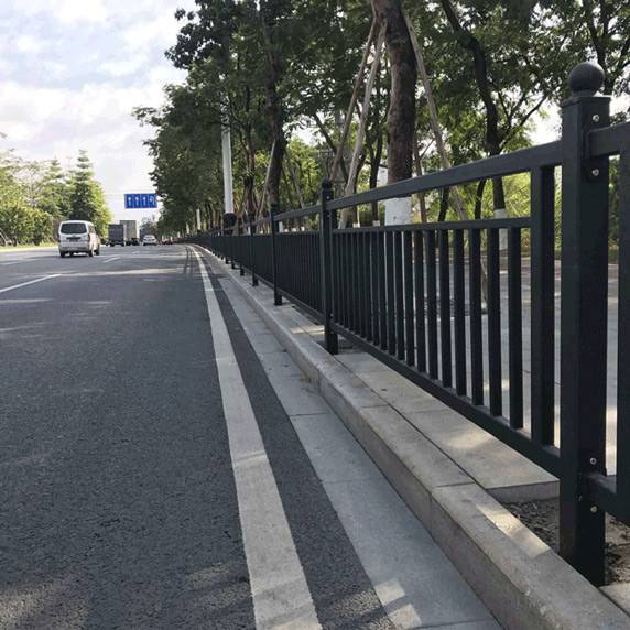 如何選擇人行道護(hù)欄 如何選擇人行道護(hù)欄